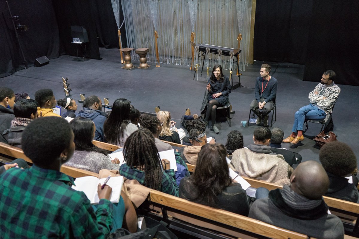 YVTakingPart's tweet photo. #IntroToDirecting is back! Thanks to @NatalieAbrahami and @Excalibah for leading our 26 directors of the future this week ππΎ https://t.co/vr75aTEAok