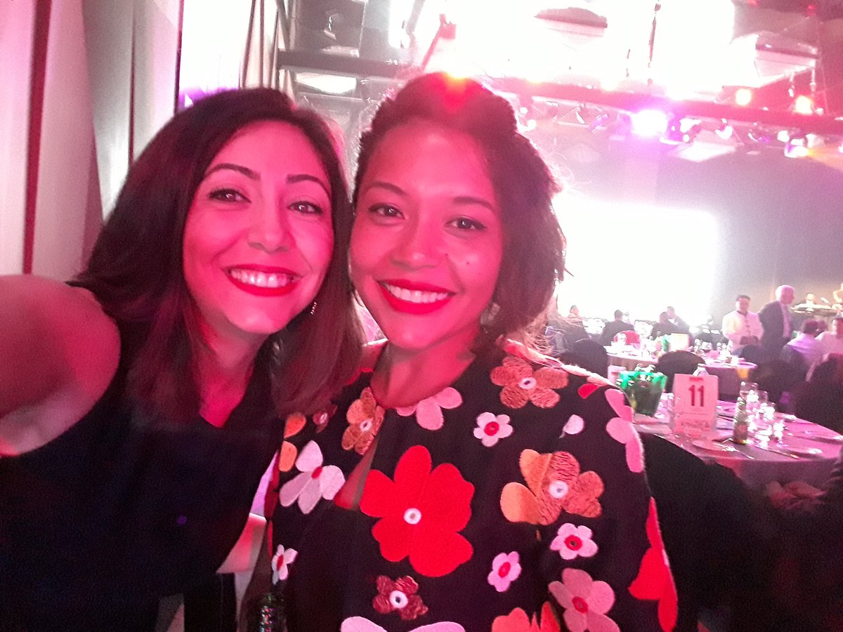 SparrowRacha's tweet photo. Matching lipstick @WSP_ME #WeAreWSP #CWAwards https://t.co/026CVE6aUM