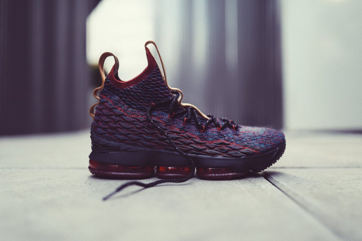 lebron 15 new heights foot locker