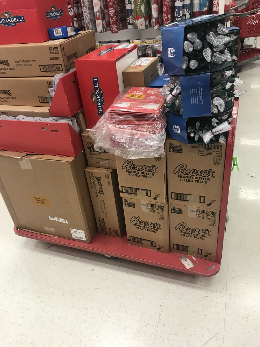kharp84's tweet image. 9 vehicles and counting at Zona Rosa today! #inthestoreonthefloor #g194tubchallenge @A_Leigh_ @Wheat6Nat @courtC99 @Cody_Hand