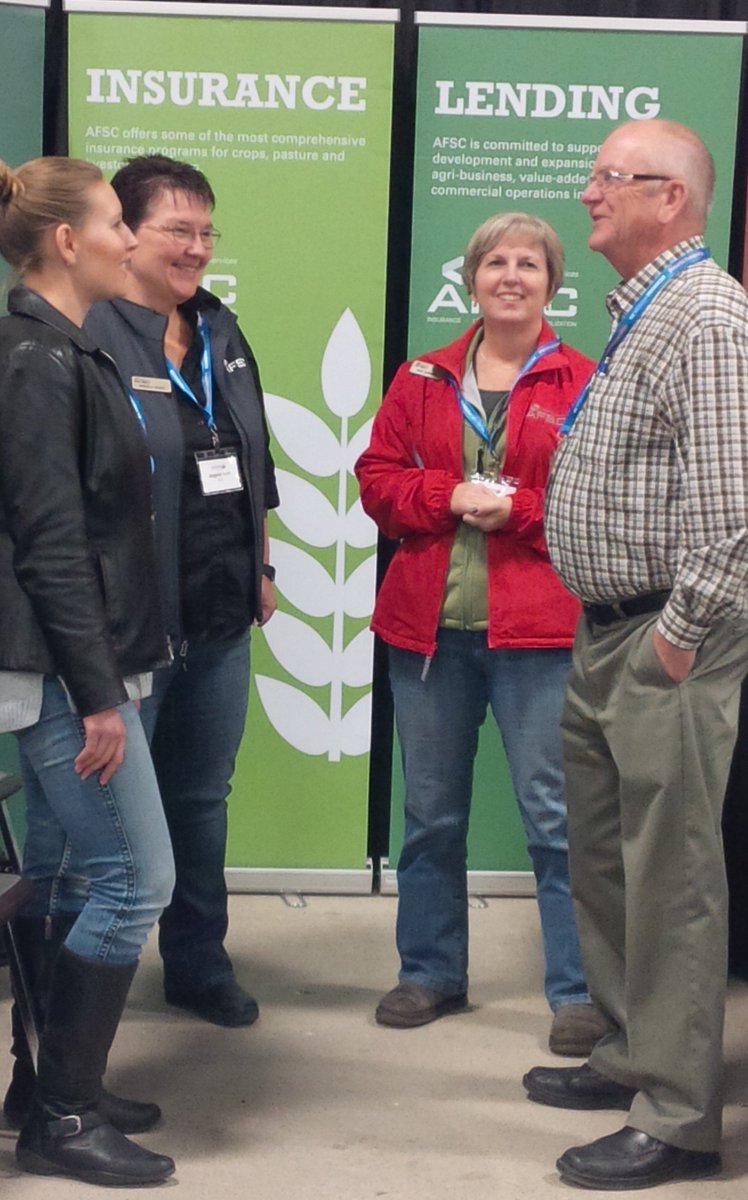 AFSC_AB's tweet photo. Jane, Angie and Jill enjoying talking with producers at the AFSC trade show booth on Day 2 of the @FarmingSmarter Conference and Trade Show. If you're at #FSC17, come say hello! ๐โโ๏ธ #AFSCcommunity https://t.co/TYT0xW3eDO