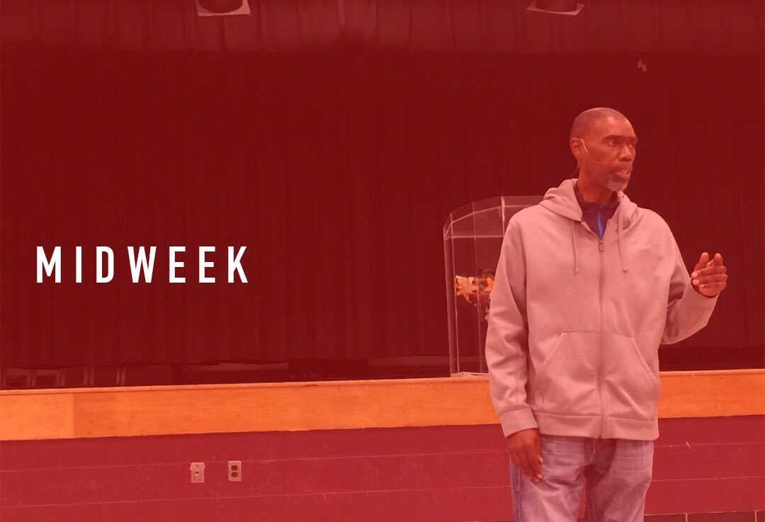 PastorBill_OBM's tweet photo. It's time to go deeper in The Word of God so we can go higher in life! — join us tonight @ 7:00pm 

#OBM #WereBuildingSomething https://t.co/wNfbk1JVuF