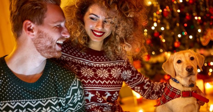 dsaunders's tweet image. Treat   yourself this holiday season. Refer friends for the chance to win a $500   Visa® Prepaid Card! #entry - sot.ag/73WBk