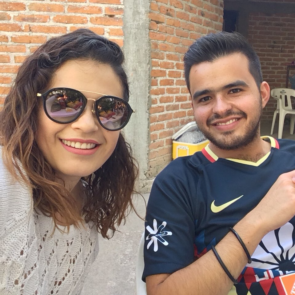iguanavallin's tweet photo. #NuevaFotoDePerfil https://t.co/4126Bp6K62
