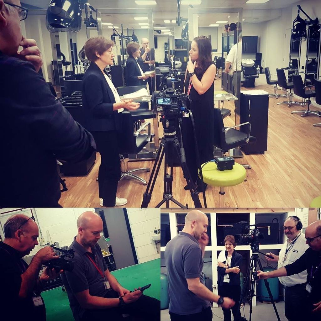scottdhayden's tweet photo. Thank you @realtimeedu and @blecourse for giving BCoT the chance to share how we use digital in #Hairdressing and #Construction #Apprenticeshops for the new #ble4 course. It is an honour to be involved #feltag https://t.co/U7hGoRY7II https://t.co/5nHCsE6uIY