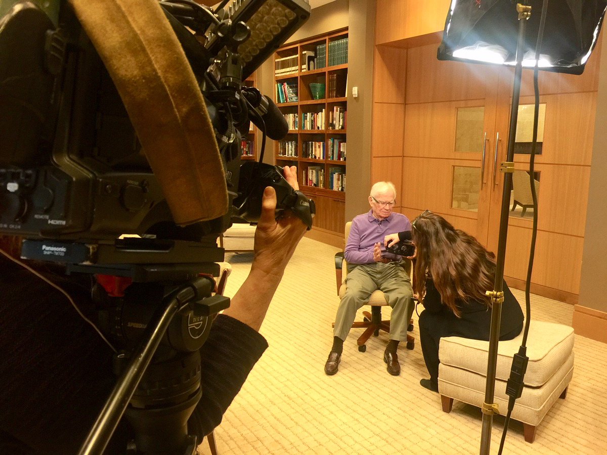 MyndImmersive's tweet image. We had a fantastic time talking with @NBCDFW! Residents at @legacy_wb escaped to a nightclub, an live art demonstration and the Midwest to view the Kansas cornfields. We are happy to share how this technology is improving the lives of older adults. #VirtualReality #Happiness