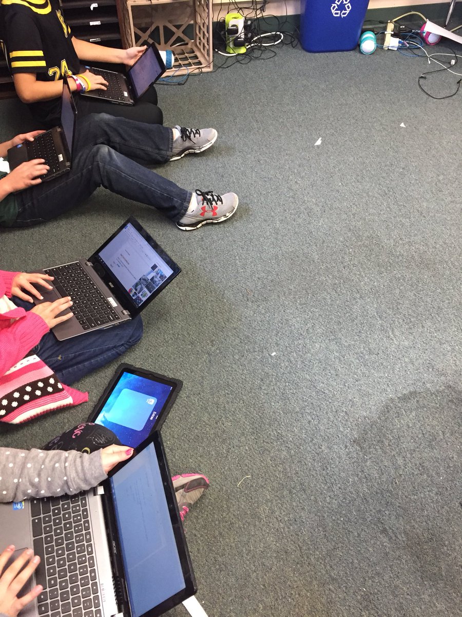 NicolHowald's tweet image. 5th graders are creating teacher & student guides for @PlayOsmo @SpheroEdu @Ozobot #beyondthehourofcode #Hemmeter #saginawCTE #saginawSTEM