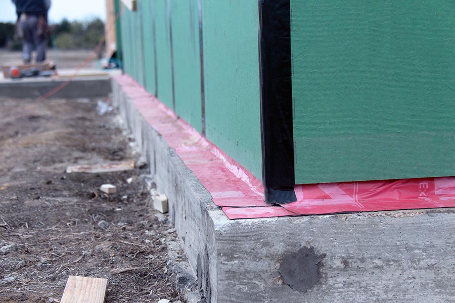 TERMBarrier's tweet photo. Photos below show the TERM Sill Plate Barrier with the framing in place, as the sheathing is installed.
We will be applying the TERM Barrier Flashing Barrier over the sheathing in January.
#NoMoreBugs #TERMBarrier #BugOut https://t.co/aiTqgYuDDr