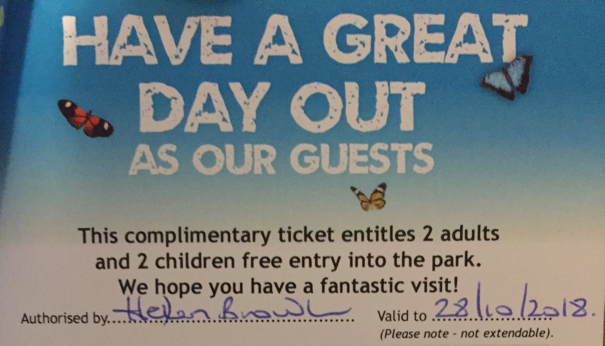 trallan's tweet image. Some great family days out on offer in the @DrakiesPS Christmas Raffle. Thanks to @CragganOutdoors @LandmarkParkUK &amp;amp; @InfinityTPINV for their generous donations