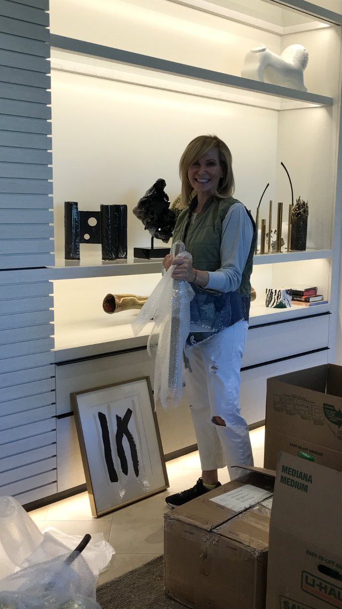 JamieHerzlinger's tweet photo. Install Day! The best part!
#jamieherzlinger https://t.co/eu1URoMDPB