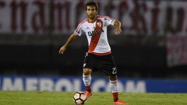AsesoresCarp's tweet photo. Leo Ponzio nominado en los Olimpia de Plata en Fútbol.. .
Sus competidores Sand y Benedetto https://t.co/LIE14Yufms