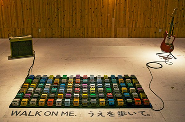 MagictrixInc's tweet photo. Watch David Byrne’s Interactive Installation ‘Guitar Pedals’ in Action
#guitars #guitar #musicians #JohnJohnson #Digital #Effect #Pedals #Demos #pedaleffects #LoveYourPedals
https://t.co/dF6nB92MpB Image credit: David Byrne https://t.co/DZnbYDVoC9