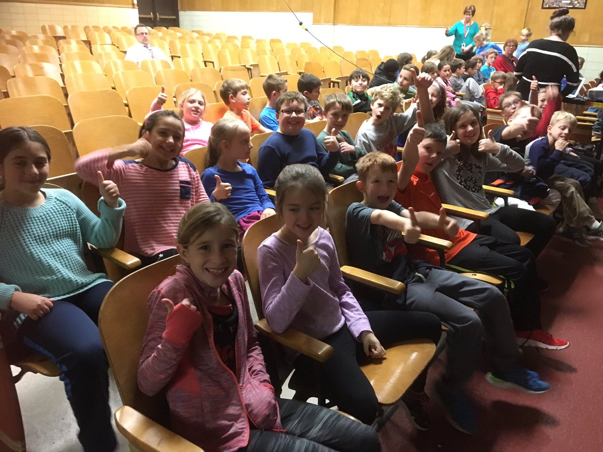 JoanCHoffman's tweet photo. Bullying Prevention Assembly! Thank you Mrs. Campbell and Mr. Balduf! #RecognizeReportRefuse #engageD64 https://t.co/pJHjn5Jio3