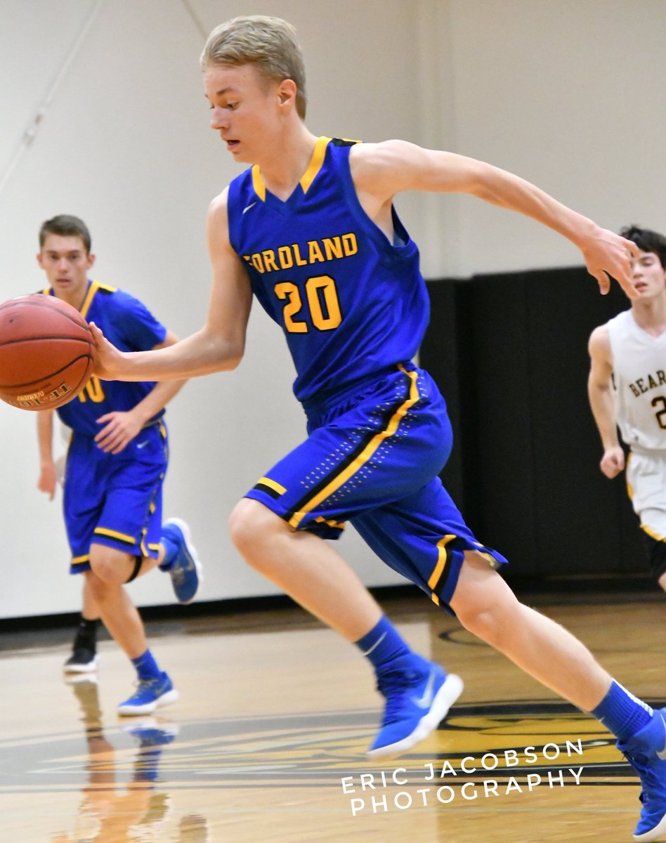 EJacobsonPhoto's tweet photo. Dadeville gallery is online.

https://t.co/lFdJqOAYAE

#EaglePride #fordlandbasketball #loganfuchs #hestoletheball #nikonofficial #D500 #withmytamron #B028 https://t.co/T8m6Tvb35s