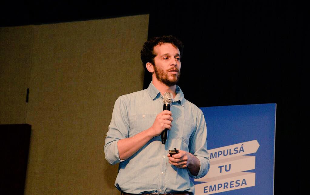 p_gigli's tweet photo. 📍MAR DEL PLATA
Hoy acompañé a @facebook y más de 350 emprendedores marplatenses en #FBImpulsa #ArgentinaEmprende https://t.co/QmJiDvBk07