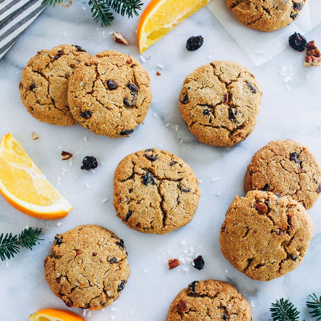 makingthyme4hlt's tweet photo. NEW! The best gift you can give this year is baked with love: Grain-free Cranberry Orange Breakfast Cookies - https://t.co/2yTgLDIjXy #BobsCookies #ad https://t.co/794qVCz4PN