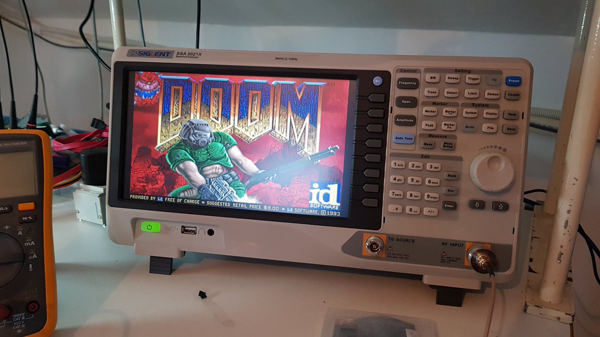 Maxime Vincent no Twitter: "Nice Spectrum Analyser, but does it run DOOM? https://t.co/2vollHSlMI" / Twitter