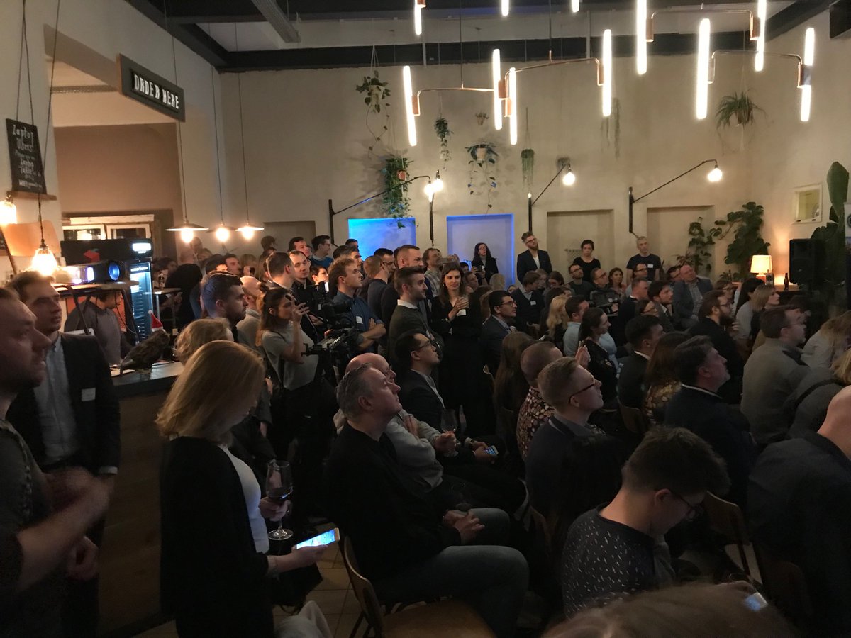 biancatwilk's tweet photo. #PolishTechNight was a very positive surprise - I met some incredibly interesting people! #Poland #Berlin #tech https://t.co/CcqhYkUCoO