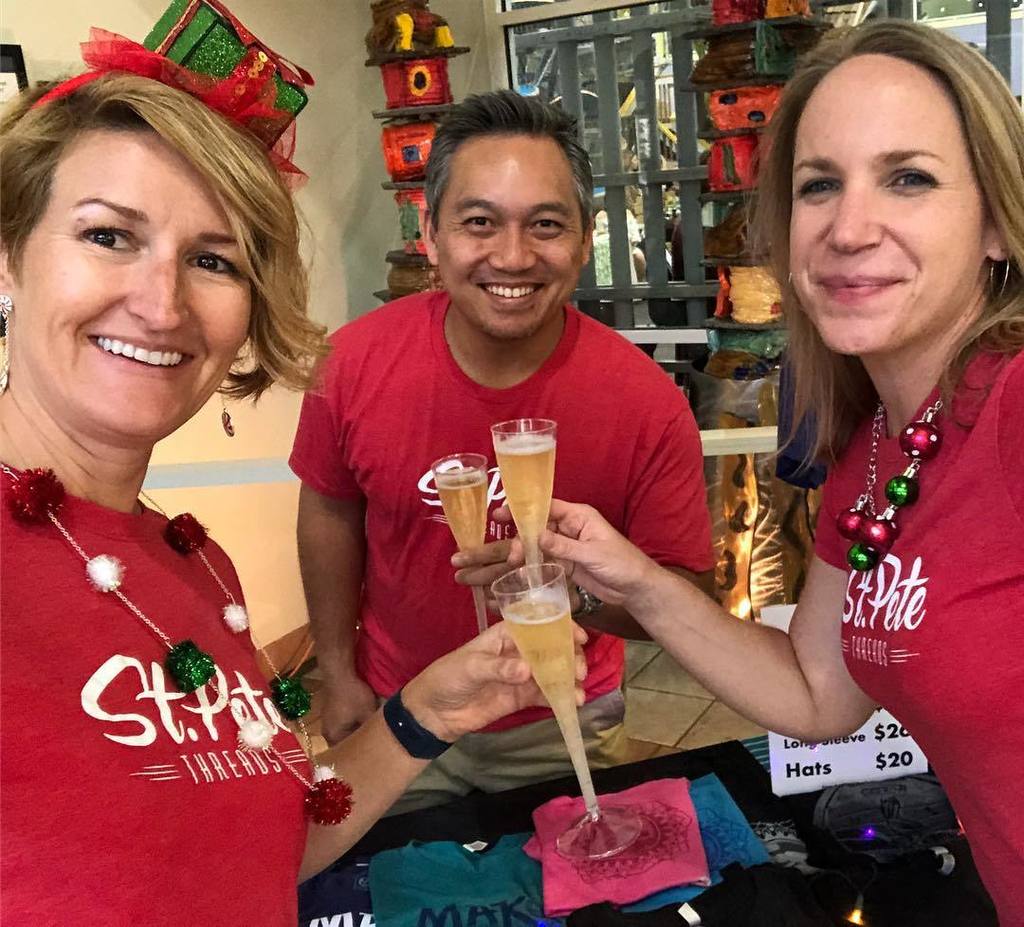 stpetethreads's tweet photo. Merry merry! 🎅🏼🎄 https://t.co/NmQax5ZMFJ https://t.co/5fDQLr1NUZ