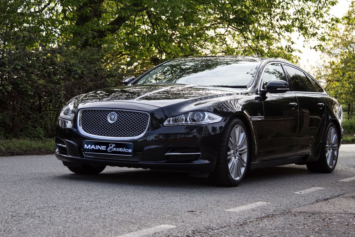 MaineExotics's tweet photo. We provide premium transportation to all major #airports including #Heathrow, #Gatwick, #Stansted &amp; #Luton Call us today on 0800 023 8979 or email info@maine-exotics.co.uk #Chauffeurservice #chauffeurdriven #ExecutiveCarHire #LuxuryCars #Jaguar #Mercedes #RangeRover https://t.co/dKHPjEqqhb