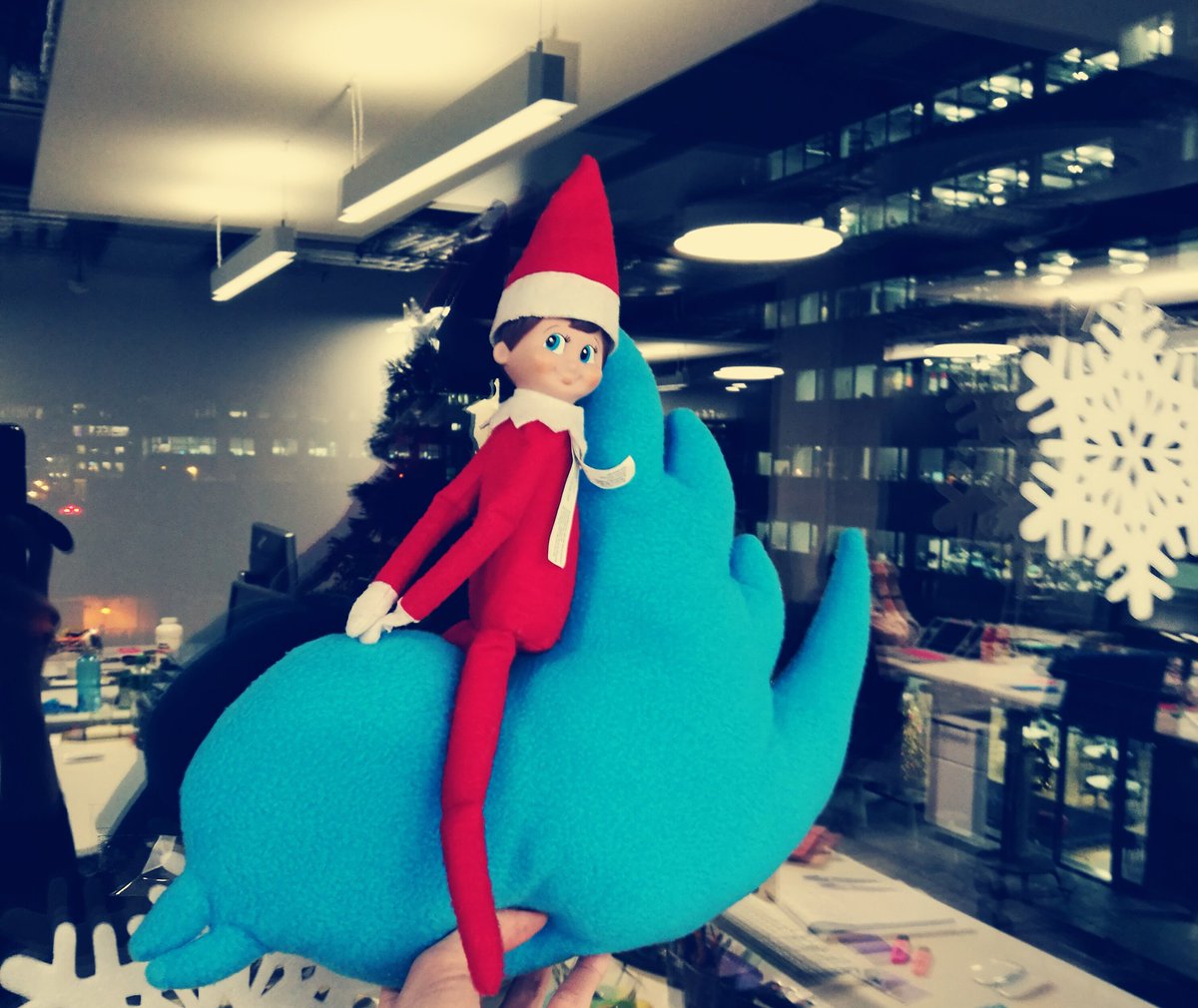 MartaCwiertnia's tweet photo. @TwitterDublin has a new Tweep, a little mischief maker 😁 #elfbuddy #twittercareers #twitterdublin #elfontheshelf @TwitterREW https://t.co/ClyIdKP9qK