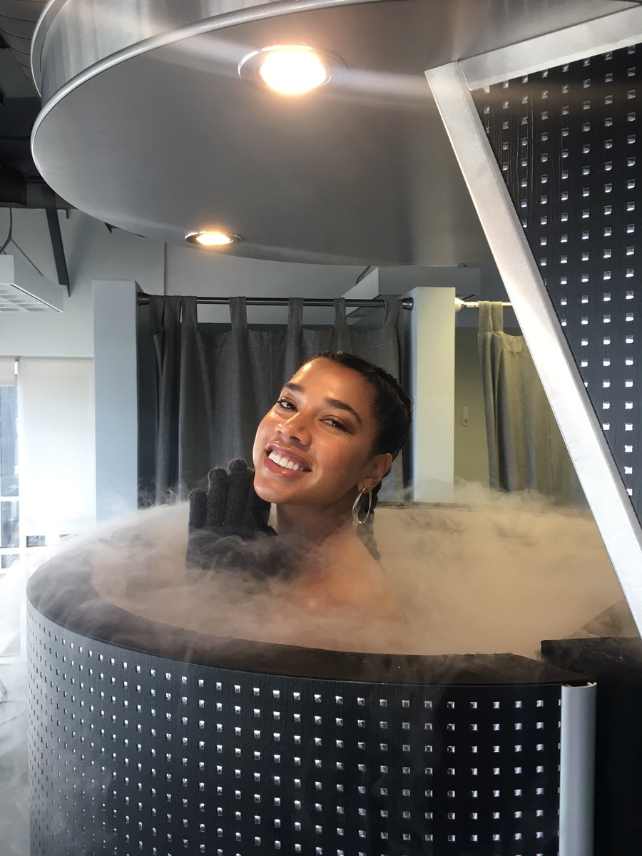 resetfml's tweet photo. Basel-ing and cryo go great together! Just ask @HannahBronfman ❄️💜 #artbasel #artbasel2017 #artbaselmiami #basel #basel2017 https://t.co/aaDorHkGYn