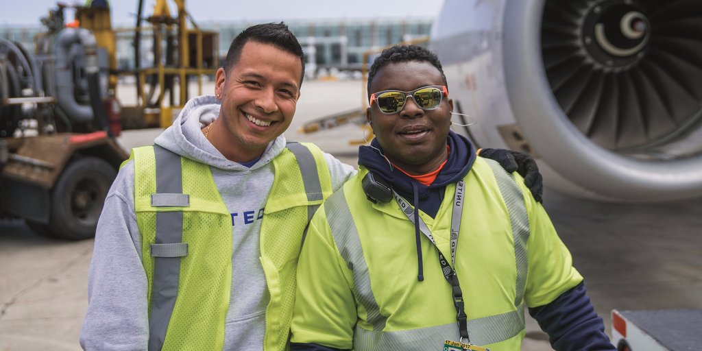 United Airlines on Twitter "We're proud to be named a Glassdoor Best
