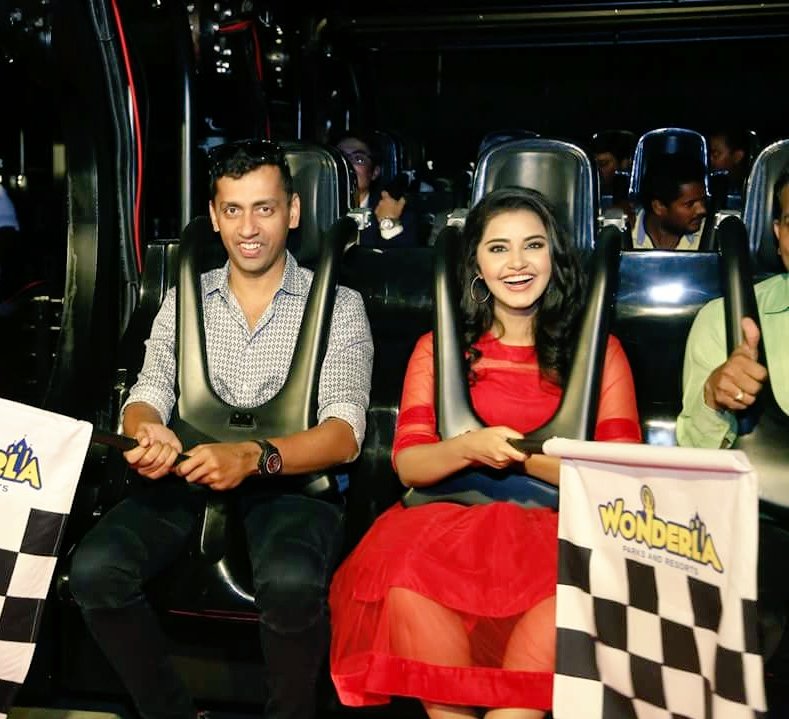 AnupamaAdmirers's tweet photo. At the launch of #MissionInterstellar @anupamahere ๐๐๐ https://t.co/0CVcrTLKge