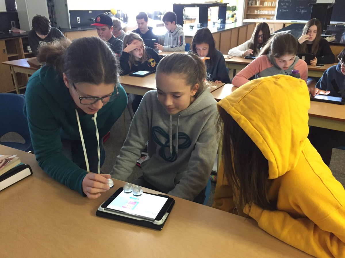 Coding our Ozobots! <a href="/stratcentralss/">Stratford Central S.S.</a>