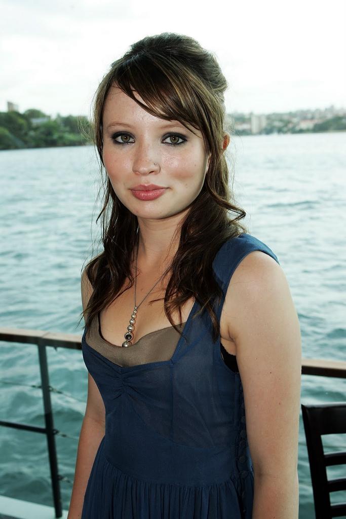 Happy Bday Emily Browning! 