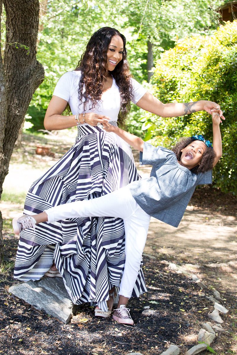MimiFaust's tweet photo. Me and my Nugget!! #evagiselle #mimifaust #AllThingsEva #AllThingsMimi 👩👧#mommydaughtertime 📸 @dreanicolephotography https://t.co/U5zqEp2FES