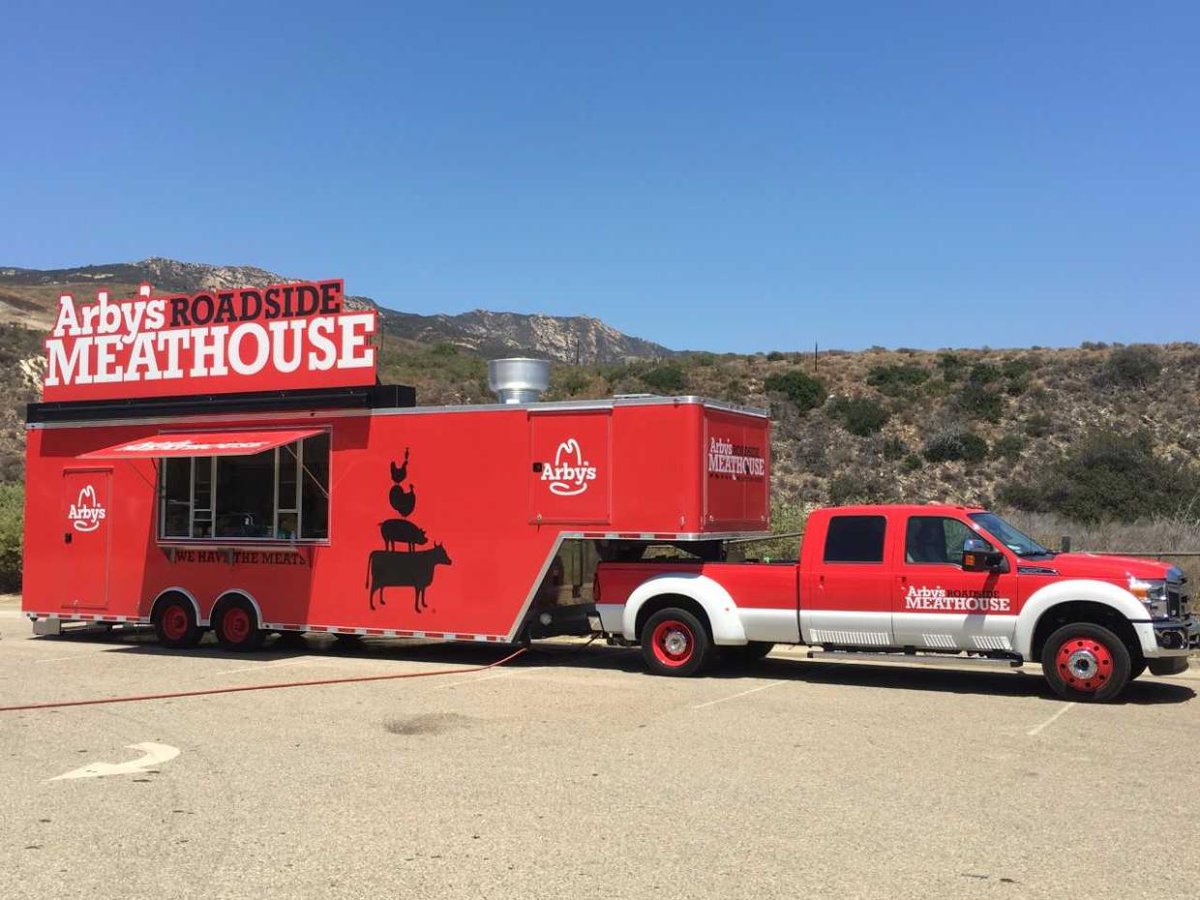 All #HCOB students and faculty are invited to join us this Friday from 11:00am - 1:00pm to enjoy the Arby's food truck! We hope this gives you the fuel you need to work hard until the end of the semester.