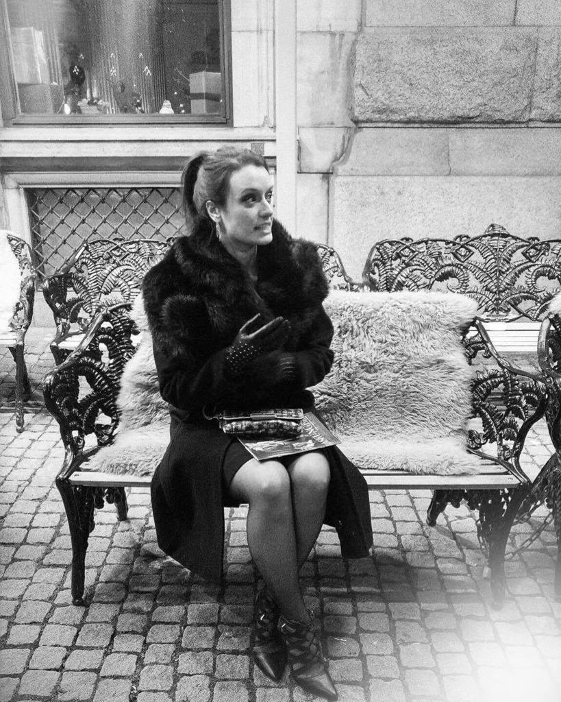 ChatdOpera's tweet image. Baby it’s cold outside the @kungligaoperan! .
.
.
.
#opera #operan #kungligaoperan #operasinger #operaen #operawithpearls #operasinger #operalife #operalover  #classicalmusic #musicblog #musiclover #sängerin #soprano #travel #blog #blogger #musiclover #m… ift.tt/2AAbJzs