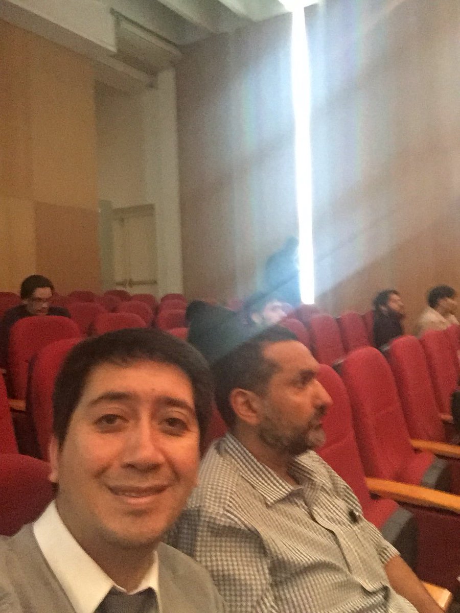 saldivarenan's tweet image. Viendo presentacion de Cloudera en #bigdatachile