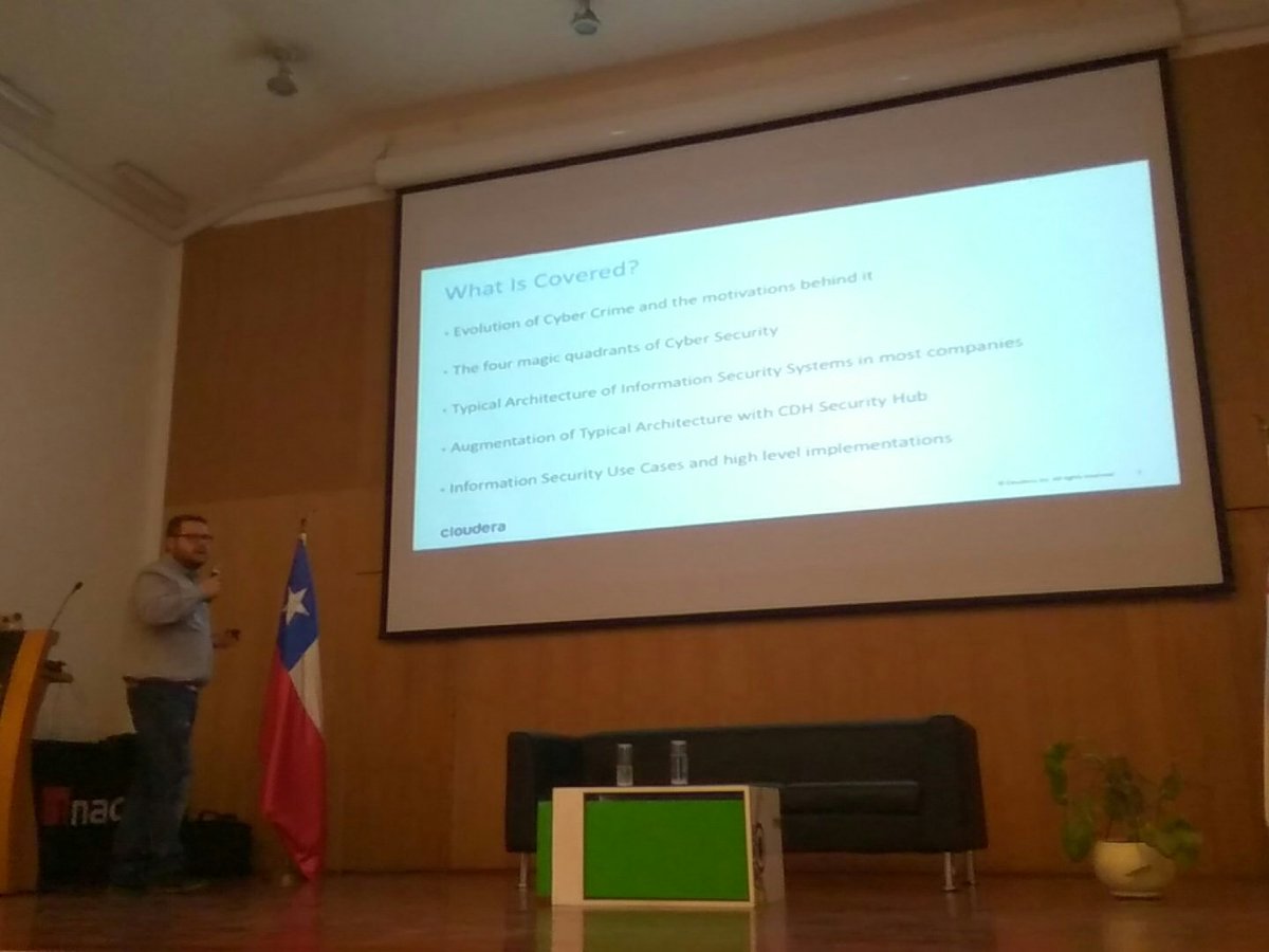 PerezMarquezF's tweet image. @lzanardo presentación Cloudera #bigdatachile