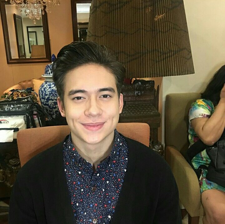 JAMESONfinities's tweet photo. Jameson's look for #HauntedForestBlogcon
Hair and make up by: @cruzinstyles Ericson Cruz https://t.co/nEviIetrSq