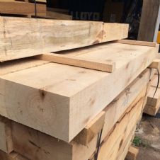 LimeLandscaping's tweet photo. #ThursdayThoughts 
European oak Sleepers: All sizes now back in stock.
100% natural 
Untreated product 
A Premium product without the premium price!
Prices start as low as £13.50!
#DIY #Landscaping #home #projects https://t.co/5D9G2vVh1k