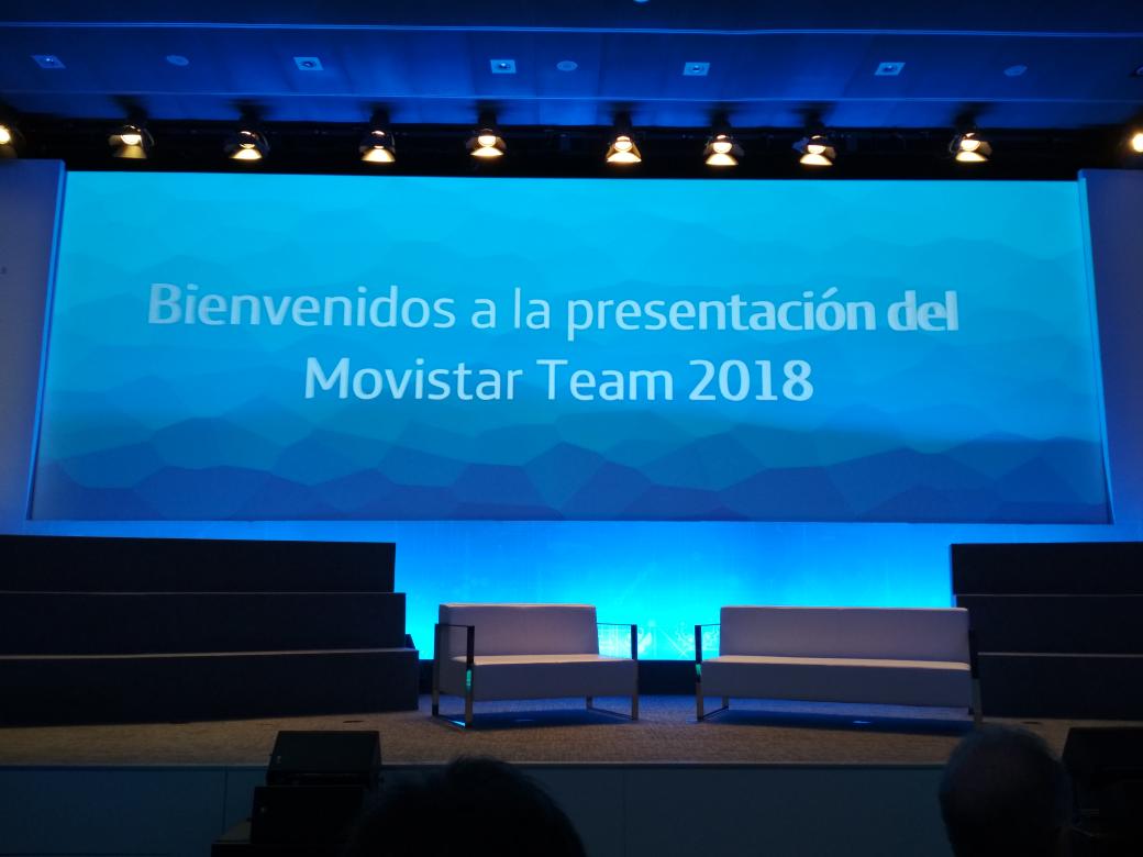 A nada de empezar la presentación del Movistar Team 2018
#MovistarTeam2018
<a href="/becaspodium/">Becas Podium</a>