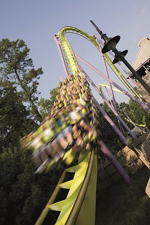 OmnicoGroup's tweet photo. The Omnico Theme Park #ROIBarometer has landed! Find out how much more revenue you could be generating with the right technologies for today’s savvy #themepark visitor https://t.co/aom6wHh6Z2 https://t.co/wXN2cuHgMQ