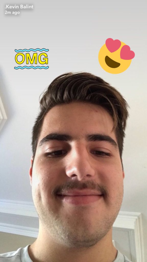 PetrasRazvan's tweet image. Everyone go wish my frend kevon a happy birthday! @kev_bal He is 16