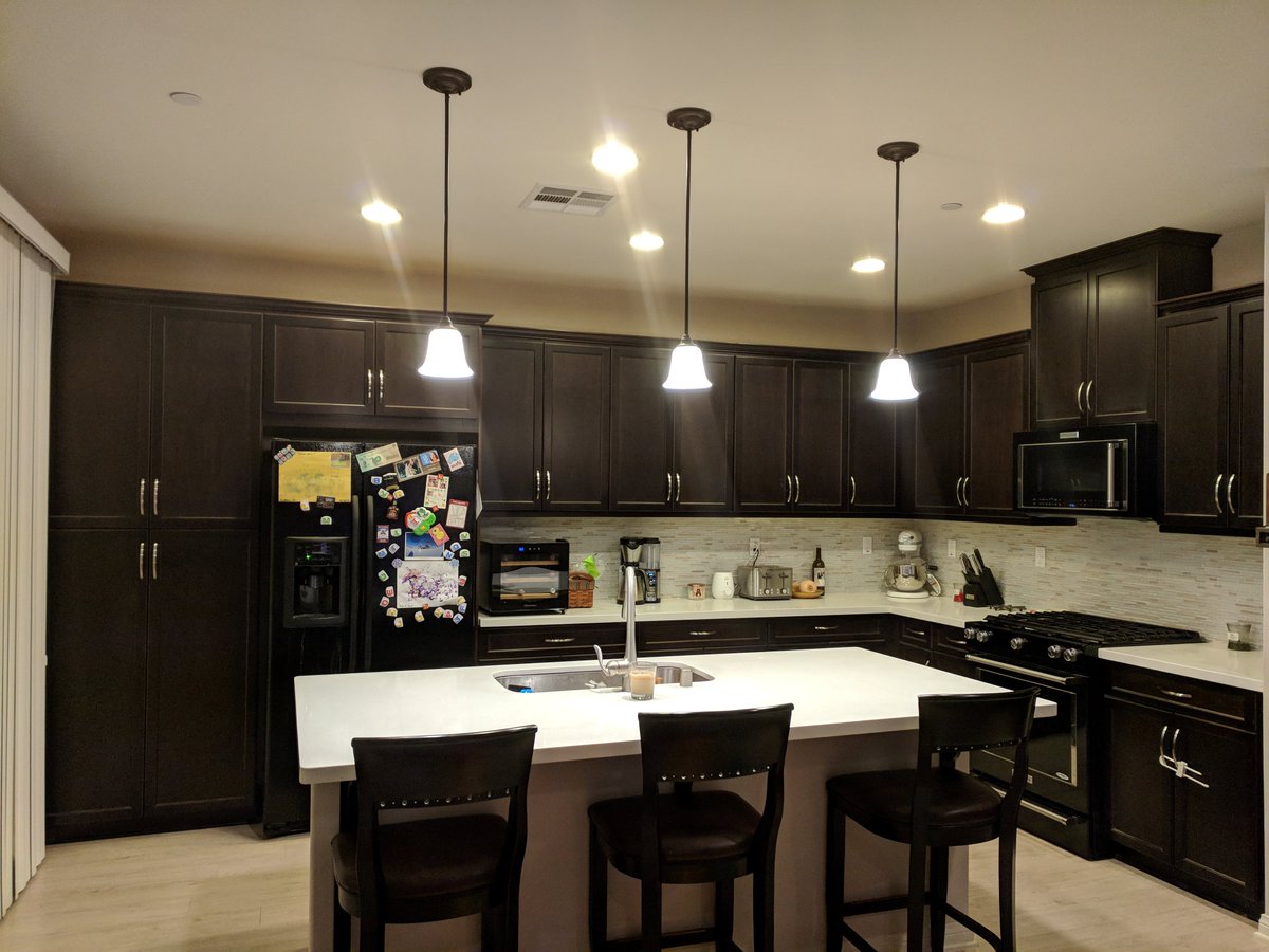 tlc_financial's tweet photo. Beautiful, 4BDs, 2.5Bths, LAKESIDE HOME FOR SALE! 
Located in the highly desirable Boulder Point at 13214 Spring Mountain Road. Open House on SUN, 12/17 from 1PM-4PM. To learn more, or obtain financing, or refi into rates starting at 3.63% (3.709%), call Terrill 619-549-5020. https://t.co/ZCOqyiL8Zh
