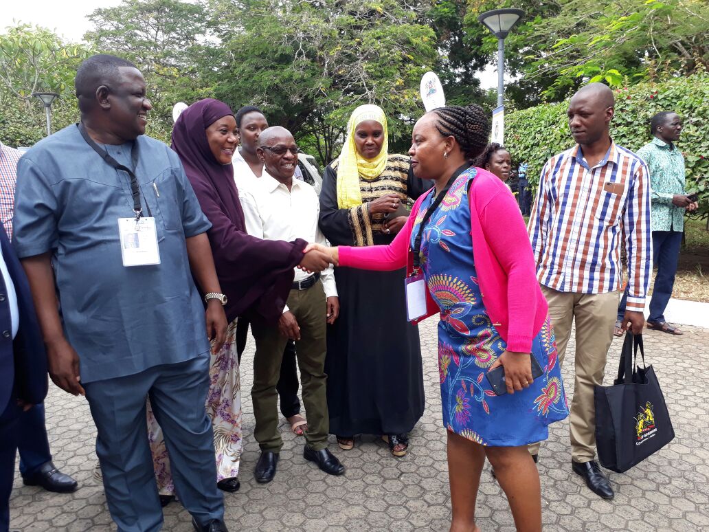 NationCounty's tweet photo. Governor Salim Mvurya (Kwale) and Anne Waiguru  (Kirinyaga). The two are vying for chair and vice chair of the council respectively. #CoGSummit https://t.co/XEeRiJiwrO