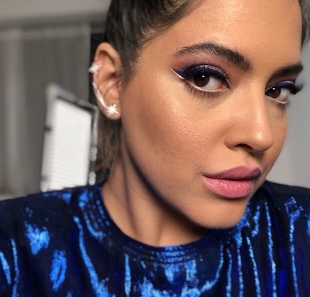 “I never knew what perfection looked like until I laid my eyes on <a href="/HypnoticSway/">Keaton Dubois - ||Parody||</a>.”