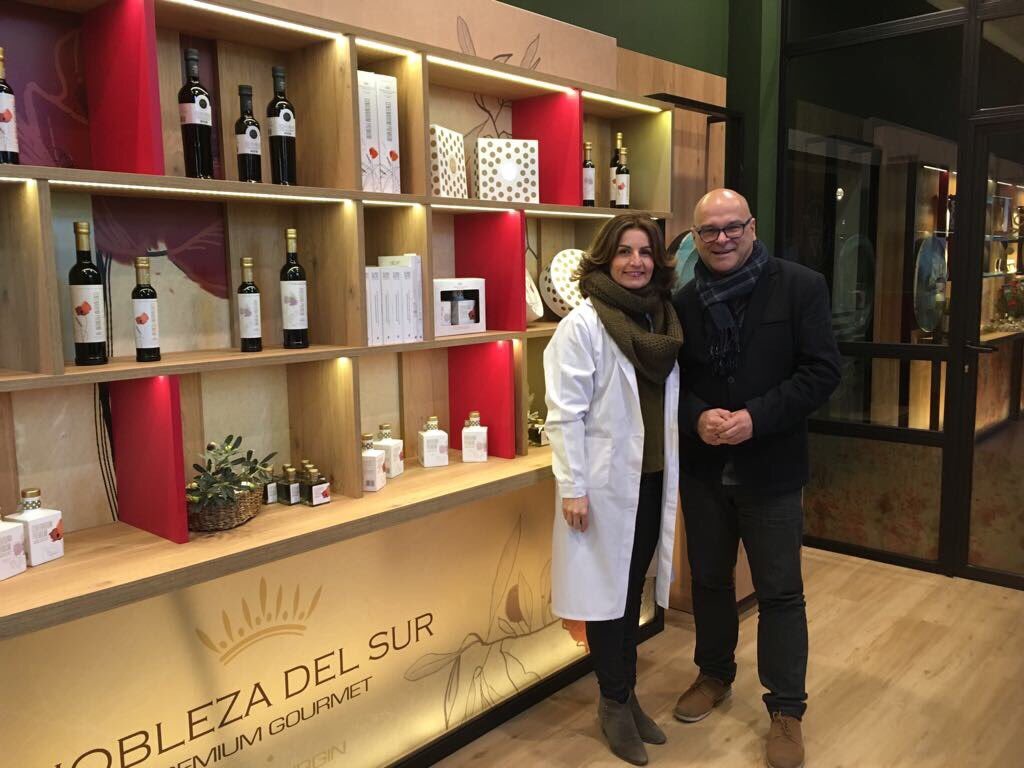 jaenturismo's tweet photo. @FincaManillas y @NoblezadelSur amplían en la #ComarcaDelCondado la oferta oleoturística con el apoyo de @dipujaen. https://t.co/5NEtmJ1yHX