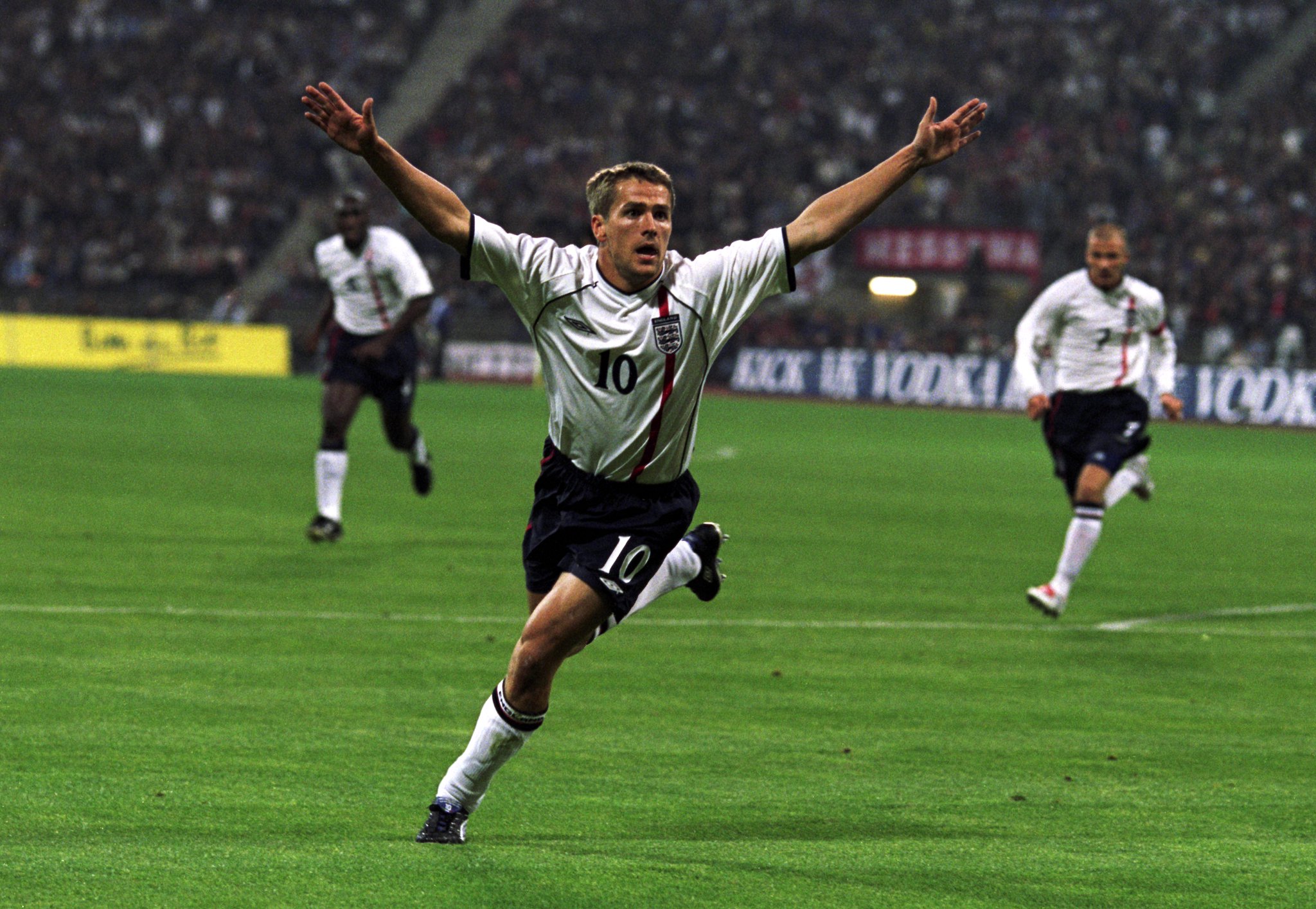 Happy Birthday Michael Owen!  What\s your favourite memory from the England legend\s career? 