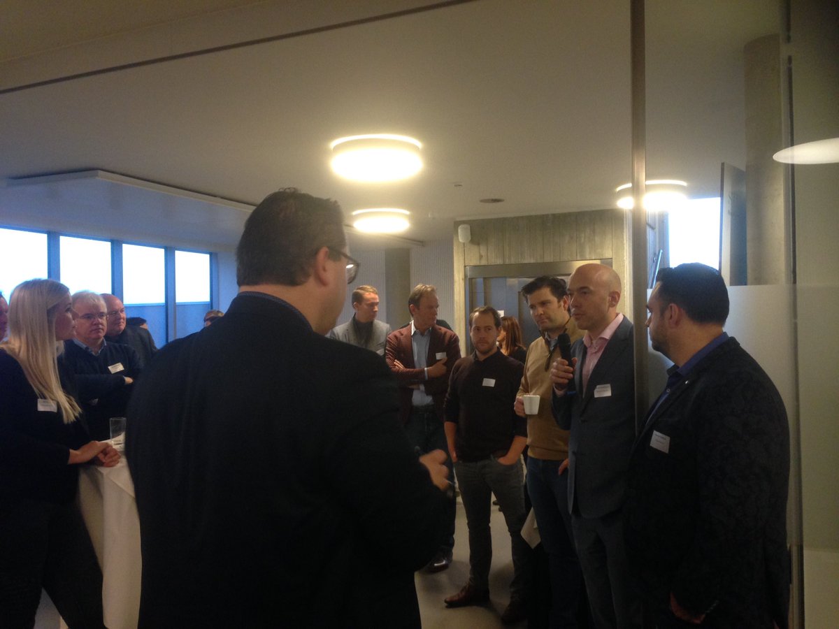 Netwerk met <a href="/UNIZOLimburg/">UNIZO Limburg</a> Maaseik en Kinrooi wie is wie.