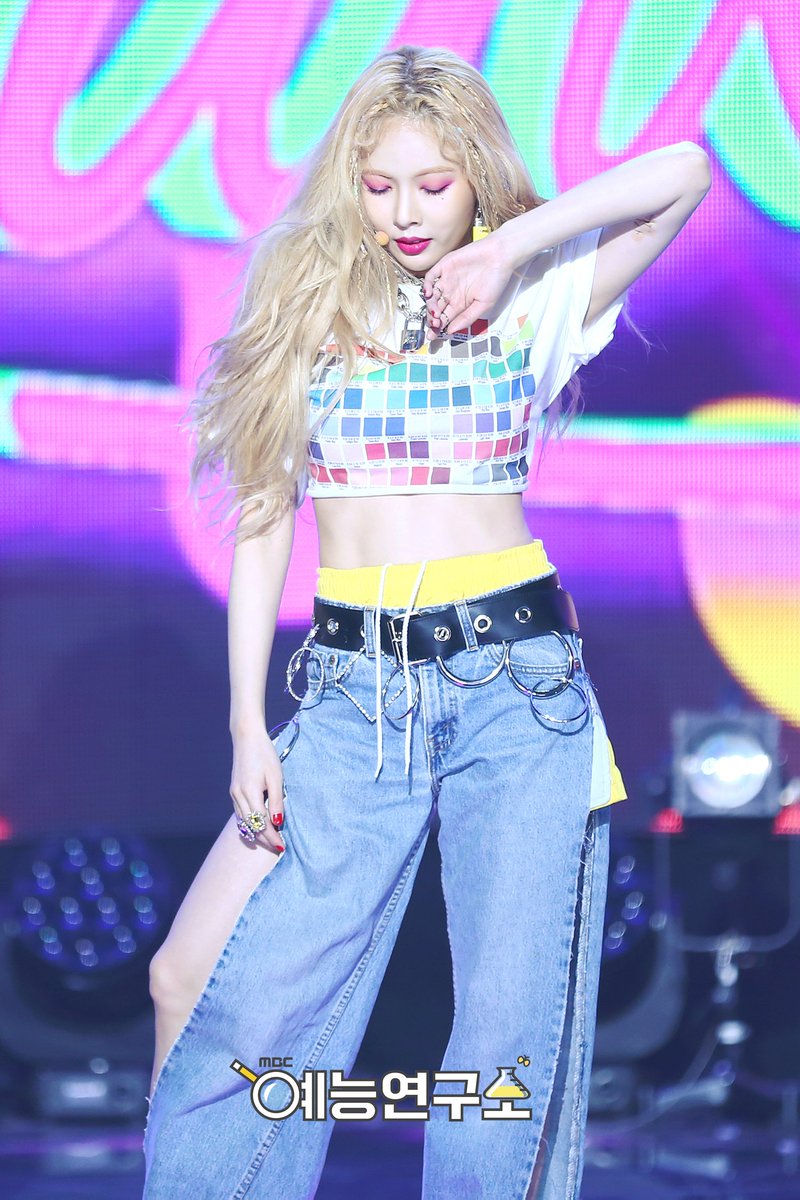 & シングル LIP HIP HYUNA