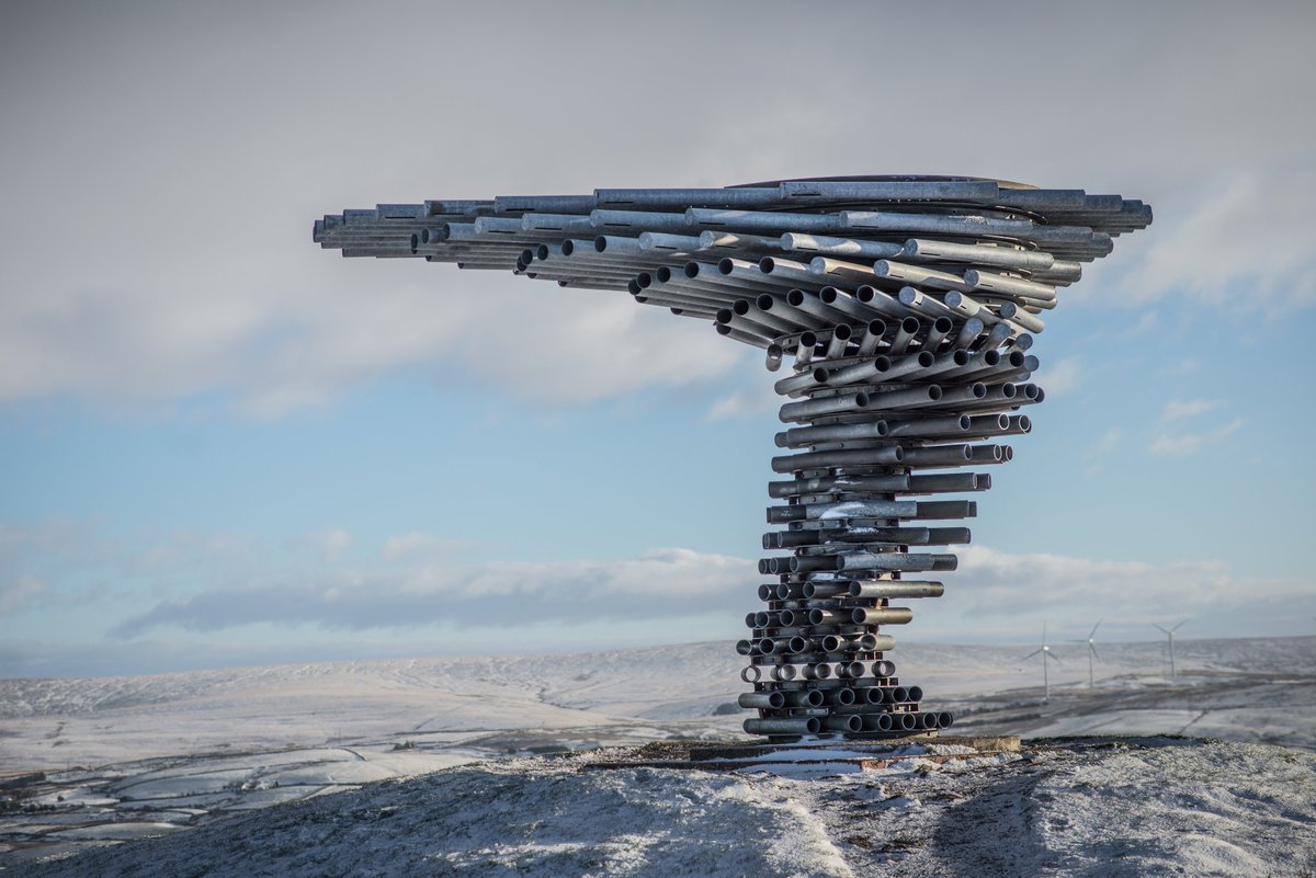 burnleycouk's tweet image. Some glorious winter scenes of the #singingringingtree in #BrilliantBurnley ~ stunning views in all directions across then Pennine Lancashire hills @MarketingLancs @BBCNWT