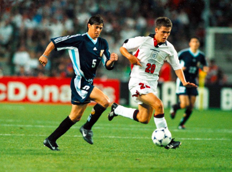  Happy Birthday Michael Owen

This was over 19 years ago! 