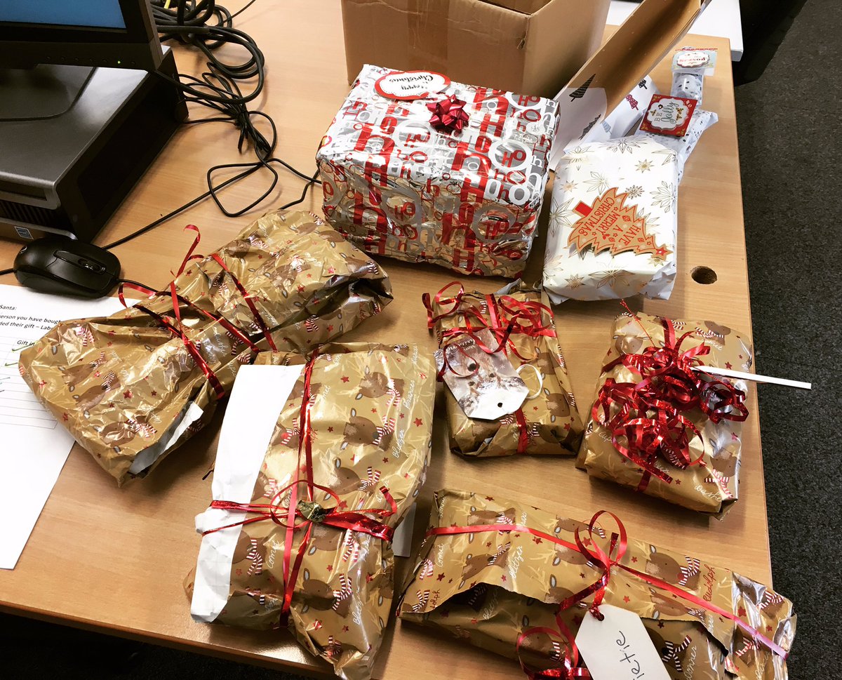 InfoTechCCN's tweet photo. Some Level 2 Students in INFORMATION TECHNOLOGY &amp; CREATIVITY got involved with Secret Santa 🎅 @norwichcollege next year we will do a how to wrap presents 🎁 workshop. https://t.co/ToMbz57c86
